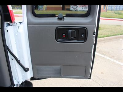 2016 Chevrolet Express LS 2500 - Photo 11 - Euless, TX 76040