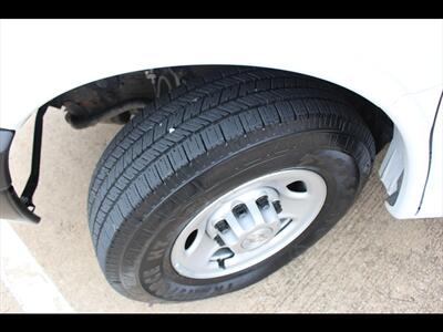 2016 Chevrolet Express LS 2500 - Photo 28 - Euless, TX 76040