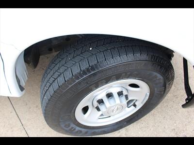 2016 Chevrolet Express LS 2500 - Photo 29 - Euless, TX 76040