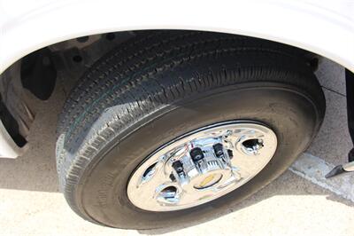 2025 Chevrolet Express LT 3500   - Photo 33 - Euless, TX 76040