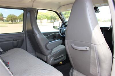 2025 Chevrolet Express LT 3500   - Photo 18 - Euless, TX 76040