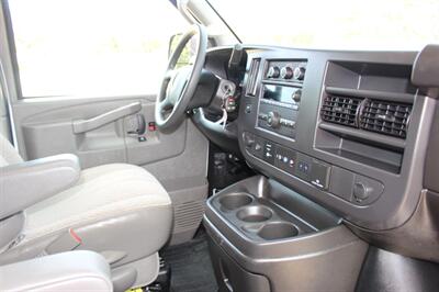 2025 Chevrolet Express LT 3500   - Photo 25 - Euless, TX 76040