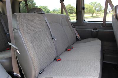 2025 Chevrolet Express LT 3500   - Photo 17 - Euless, TX 76040
