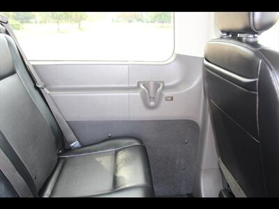 2021 Ford Transit 350 XL   - Photo 19 - Euless, TX 76040
