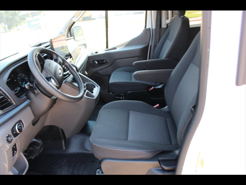 2023 Ford Transit XLT photo 15