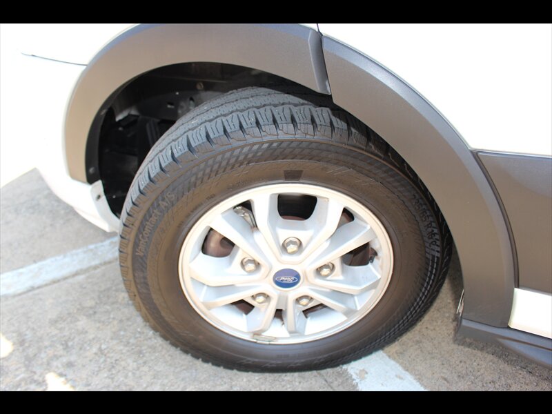 2023 Ford Transit XLT photo 19