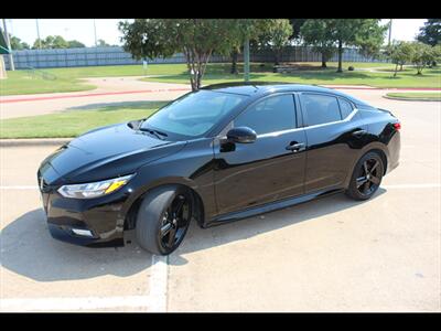 2022 Nissan Sentra SR   - Photo 1 - Euless, TX 76040