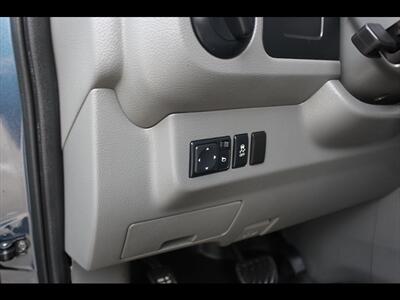 2017 Nissan NV 3500 HD S   - Photo 31 - Euless, TX 76040