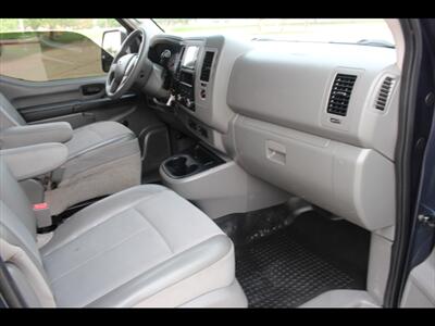 2017 Nissan NV 3500 HD S   - Photo 22 - Euless, TX 76040