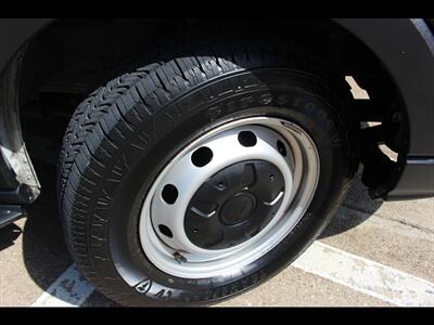 2020 Ford Transit 250   - Photo 28 - Euless, TX 76040