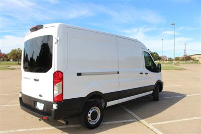 2025 Ford Transit 250 - Photo 4 - Euless, TX 76040