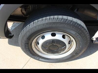 2019 Ford Transit 250   - Photo 26 - Euless, TX 76040