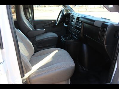 2017 Chevrolet Express LS 2500   - Photo 20 - Euless, TX 76040