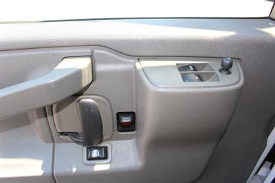 2020 Chevrolet Express LT 3500 - Photo 28 - Euless, TX 76040