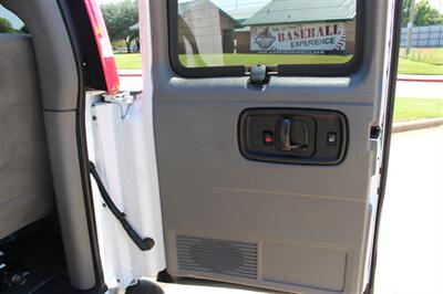 2020 Chevrolet Express LT 3500 - Photo 12 - Euless, TX 76040