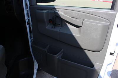 2024 Chevrolet Express LT 3500 - Photo 18 - Euless, TX 76040