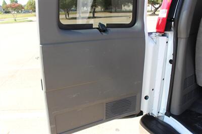 2024 Chevrolet Express LT 3500 - Photo 11 - Euless, TX 76040
