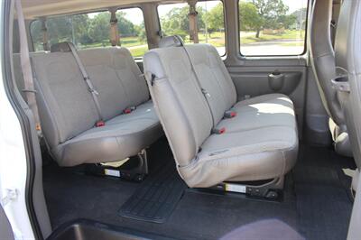 2024 Chevrolet Express LT 3500 - Photo 15 - Euless, TX 76040