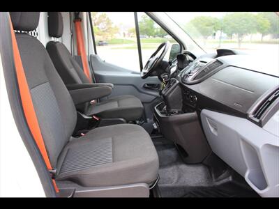 2017 Ford Transit 250   - Photo 18 - Euless, TX 76040