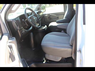 2020 Chevrolet Express LT 2500   - Photo 20 - Euless, TX 76040