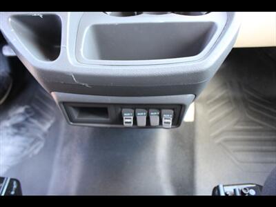 2020 Ford Transit 250   - Photo 26 - Euless, TX 76040