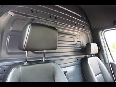 2025 Mercedes-Benz Sprinter 2500   - Photo 18 - Euless, TX 76040