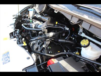 2022 Ford Transit 250   - Photo 32 - Euless, TX 76040