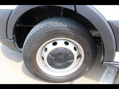 2022 Ford Transit 250   - Photo 25 - Euless, TX 76040