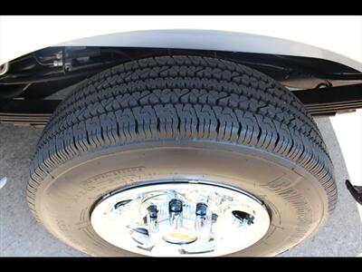 2025 Chevrolet Express LT 3500   - Photo 30 - Euless, TX 76040