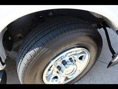 2025 Chevrolet Express LT 3500   - Photo 28 - Euless, TX 76040