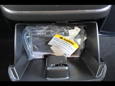 2025 Chevrolet Express LT 3500   - Photo 36 - Euless, TX 76040
