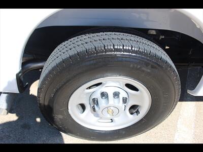 2025 Chevrolet Express LS 3500   - Photo 29 - Euless, TX 76040