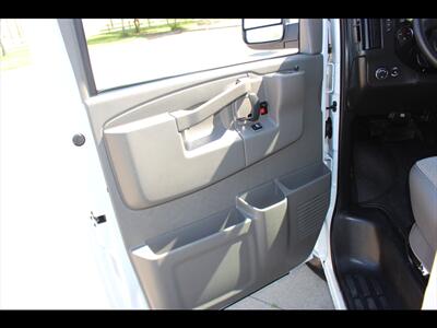 2025 Chevrolet Express LS 3500   - Photo 20 - Euless, TX 76040