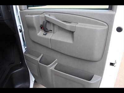 2025 Chevrolet Express LS 3500   - Photo 25 - Euless, TX 76040