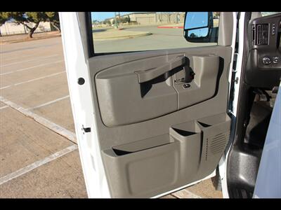 2020 Chevrolet Express LS 3500   - Photo 25 - Euless, TX 76040