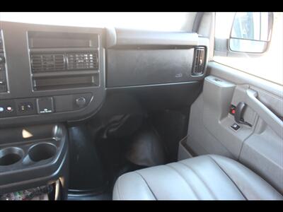 2020 Chevrolet Express LS 3500   - Photo 22 - Euless, TX 76040