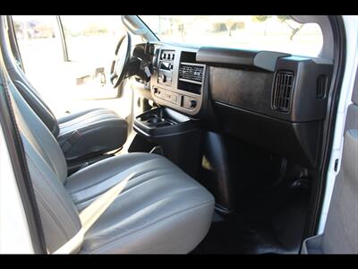 2020 Chevrolet Express LS 3500   - Photo 26 - Euless, TX 76040
