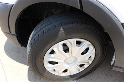 2022 Ford Transit 350 - Photo 26 - Euless, TX 76040
