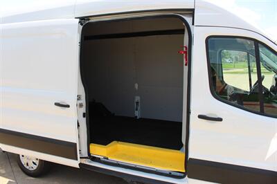 2022 Ford Transit 350 - Photo 14 - Euless, TX 76040