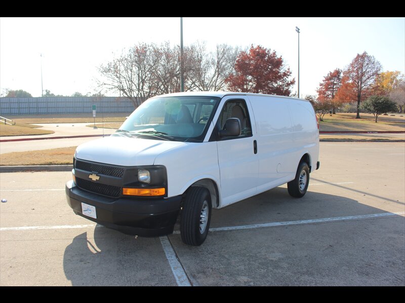2017 Chevrolet Express Cargo Work Van's photo