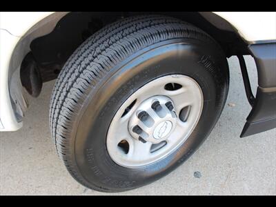 2017 Chevrolet Express 2500   - Photo 28 - Euless, TX 76040