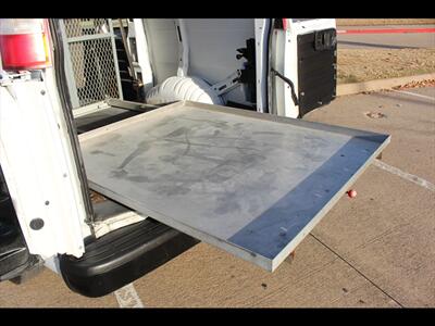 2017 Chevrolet Express 2500   - Photo 15 - Euless, TX 76040