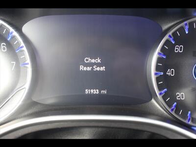 2022 Chrysler Pacifica Touring L   - Photo 24 - Euless, TX 76040