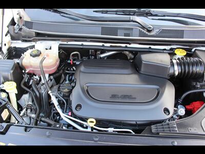 2022 Chrysler Pacifica Touring L   - Photo 35 - Euless, TX 76040