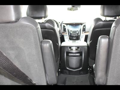2018 Cadillac Escalade Premium Luxury   - Photo 9 - Euless, TX 76040