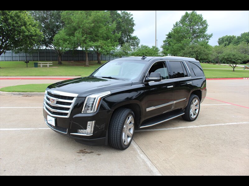 2018 Cadillac Escalade Premium Luxury   - Photo 1 - Euless, TX 76040