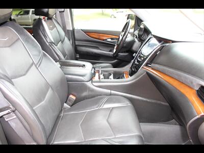 2018 Cadillac Escalade Premium Luxury   - Photo 15 - Euless, TX 76040