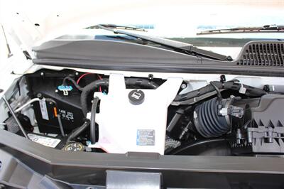 2025 Chevrolet Express LS 3500 - Photo 31 - Euless, TX 76040