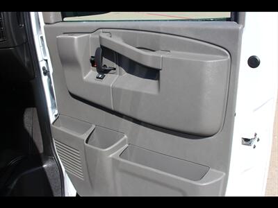 2025 Chevrolet Express LS 3500   - Photo 22 - Euless, TX 76040