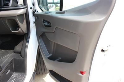 2024 Ford Transit 250   - Photo 18 - Euless, TX 76040